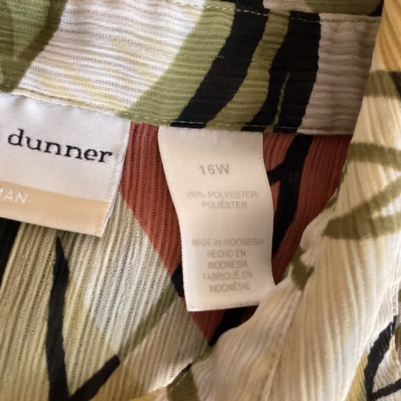 Alfred Dunner Sheer Leaf Print Blouse Women’s 16W Button-Up, Lightweight & Breez - Picture 6 of 7